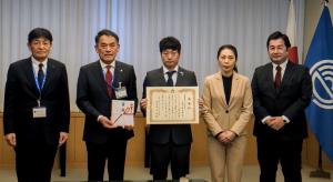 唐津市ふるさと寄附金基金への寄付金受納（佐賀県PTA連合会）