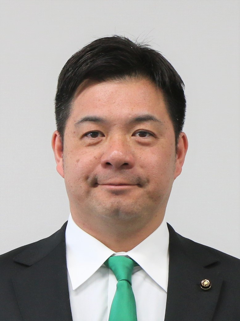 片峰和也