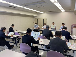 公園事務所での事業説明（大阪府堺市）