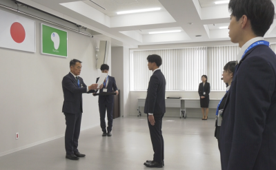 新規採用職員辞令交付