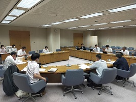 三重県庁視察の様子