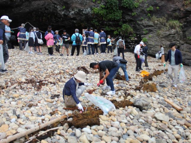 オビヤ浦の清掃