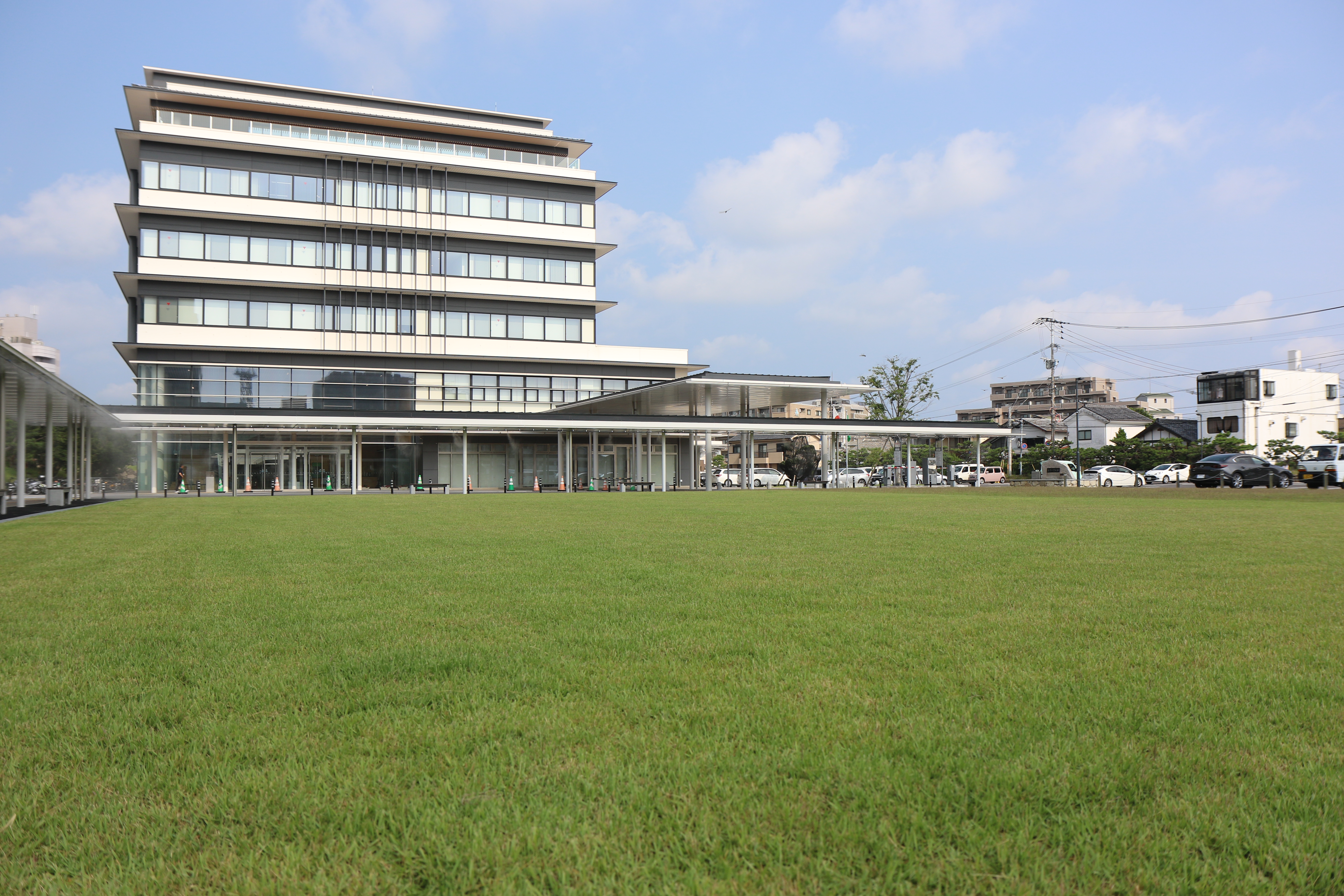 芝生広場