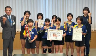 厳木ジュニアバレーボールクラブ表敬訪問
