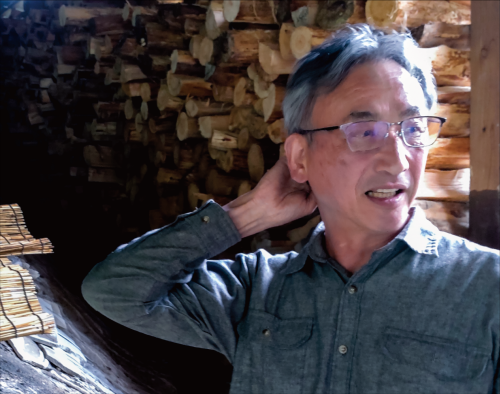 梶原靖元氏