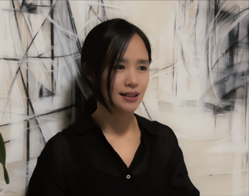 小川万莉子氏