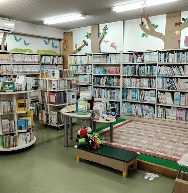 児童室の内部