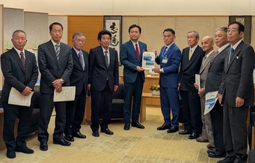 佐賀県離島振興委員会知事要望活動