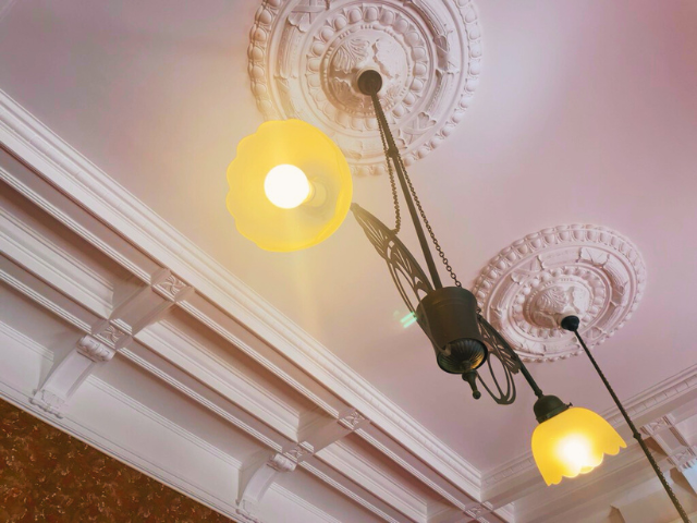 旧高取邸　洋間　照明