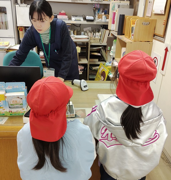 町田保育園（こどもコーナーブックル）