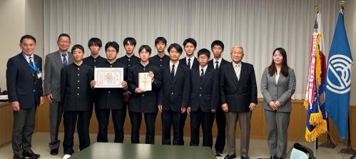 唐津東中学校駅伝大会優勝表敬訪問