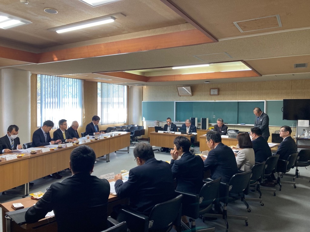 視察研修を受ける様子​​