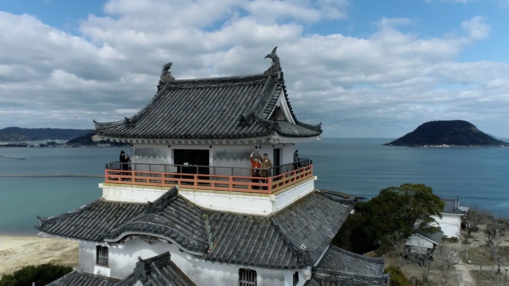 唐津城天守閣全景