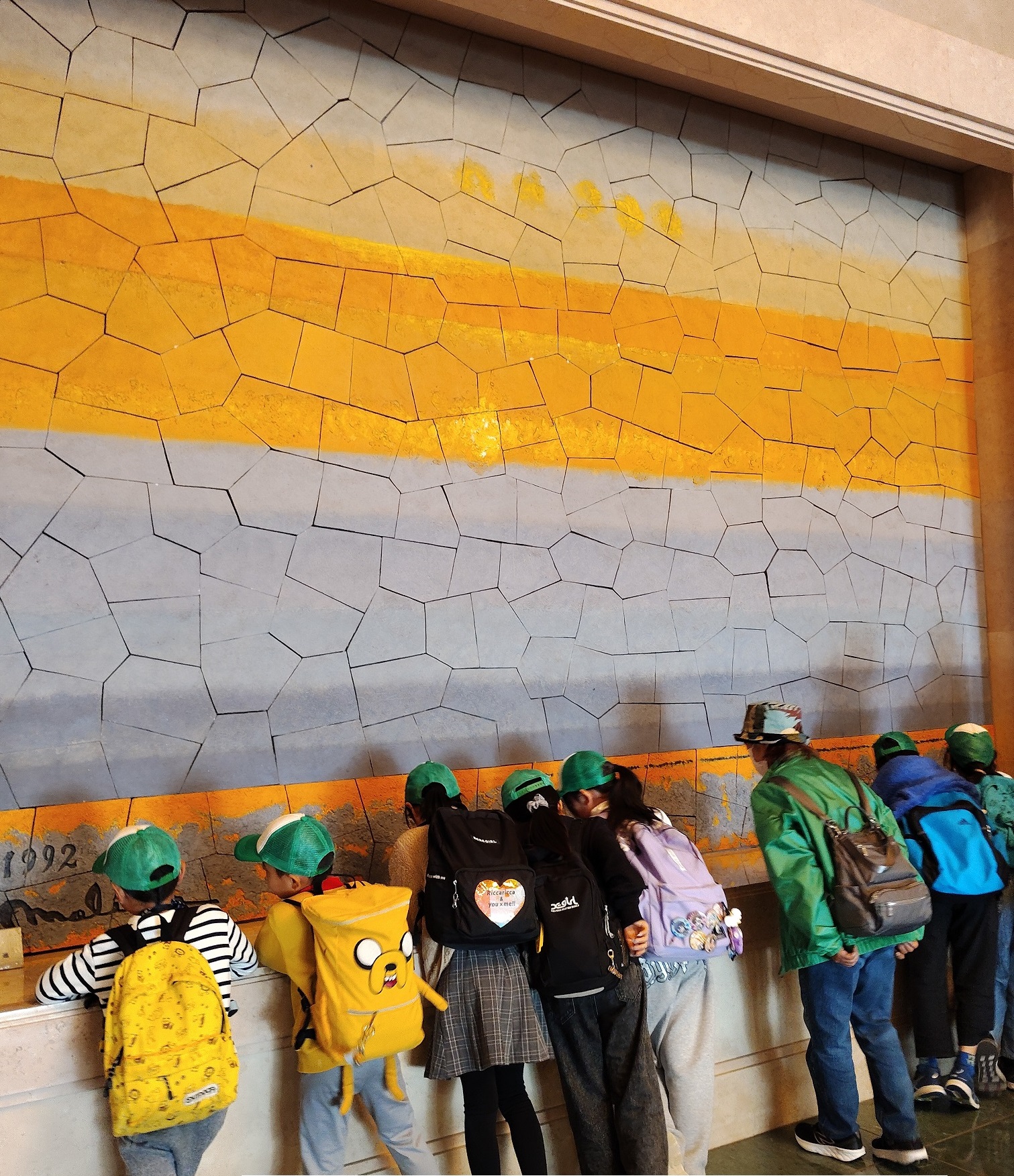 【近代図書館】厳木子ども教室のこども達が図書館見学に来てくれました。