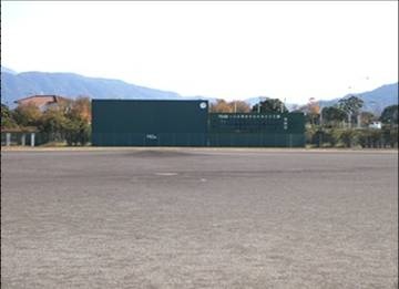 松浦河畔公園野球場