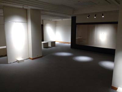 美術ホールライティング例