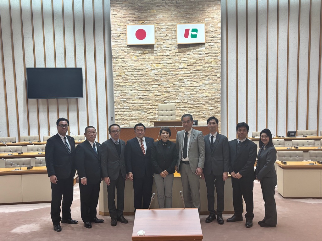 西宮市議会議場