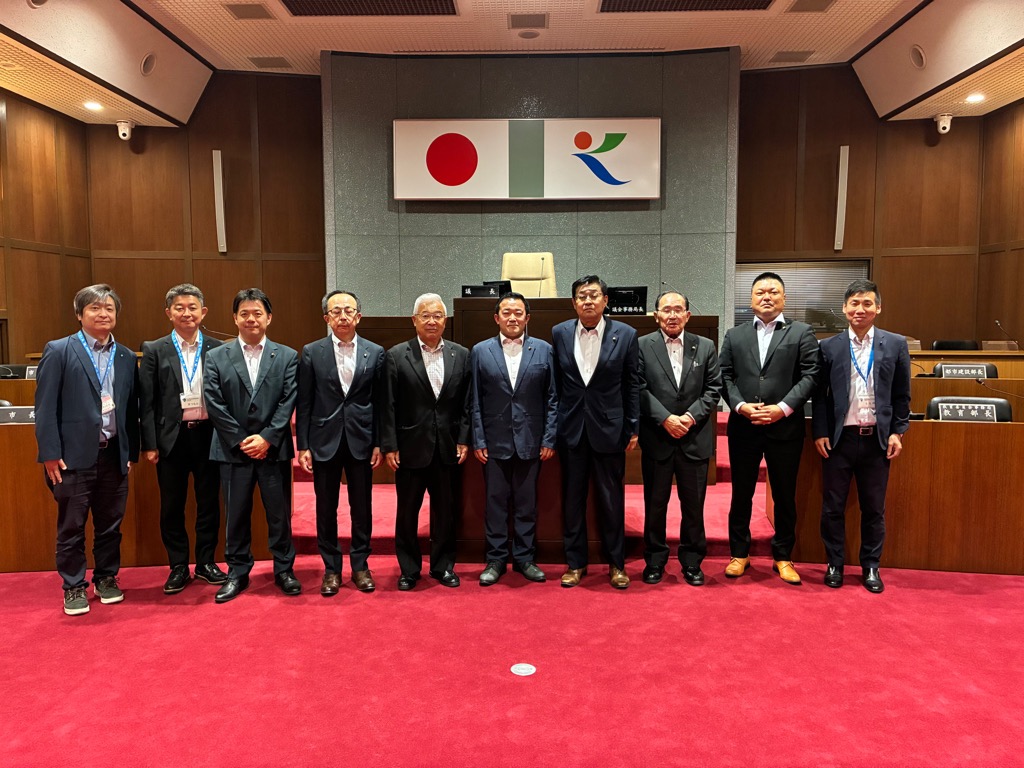 合志市議場