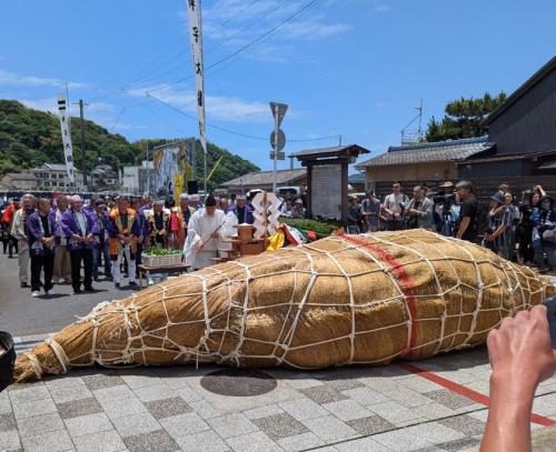 呼子大綱引