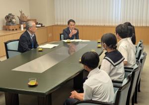 青少年グローバル共感キャンプ参加者表敬訪問