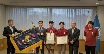 唐津クラブ優勝報告表敬訪問