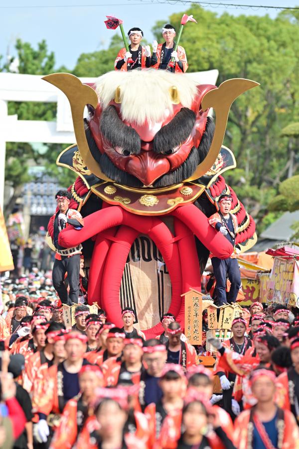 11番曳山「酒呑童子と源頼光の兜」