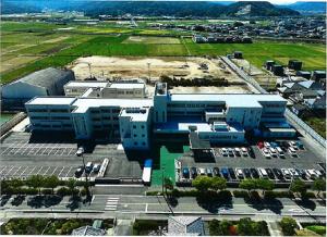 鏡中学校改修後