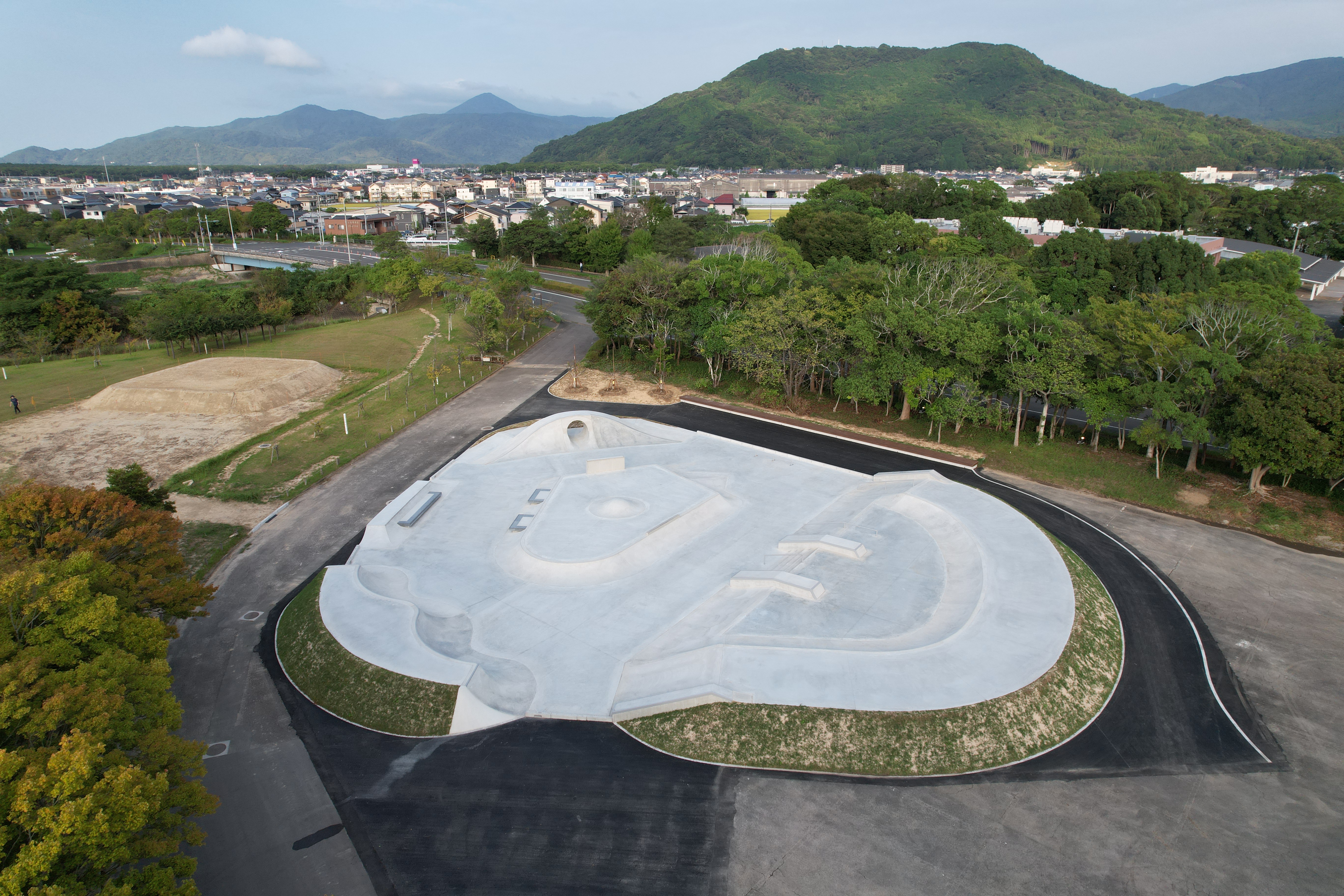 松浦河畔公園再整備事業（響創）