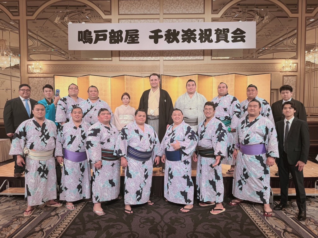 鳴戸部屋集合写真