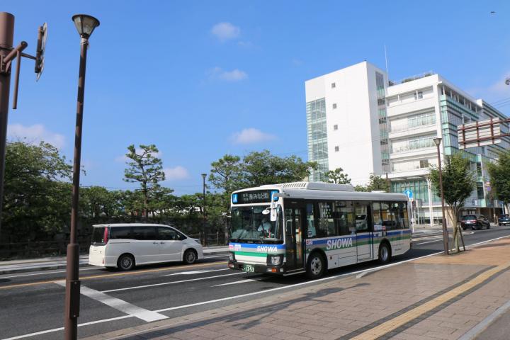 R5生活路線バス運行対策事業費