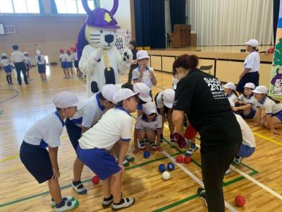 鏡山小学校