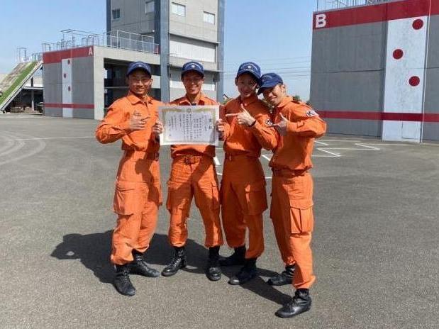 ロープブリッジ救出