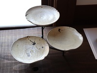 器と鉄の台のコラボの作品の画像