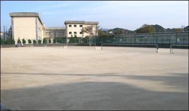 唐津市庭球場の画像