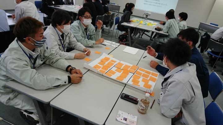 【令和2年11月25日】「SDGs de 地方創生」カードゲーム職員研修の画像3