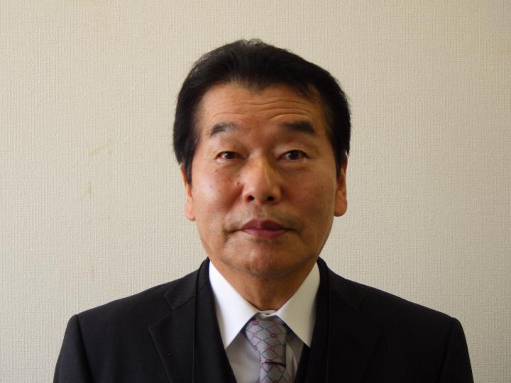 篠原委員顔写真