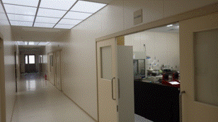 管理研究棟内の様子