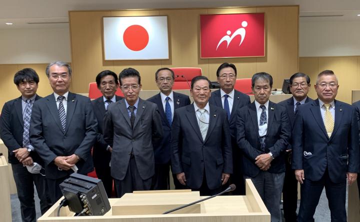 三次市議会議場の画像