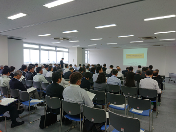 勉強会の会場の様子1