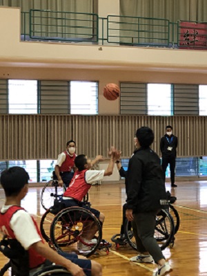 学校訪問（七山中）