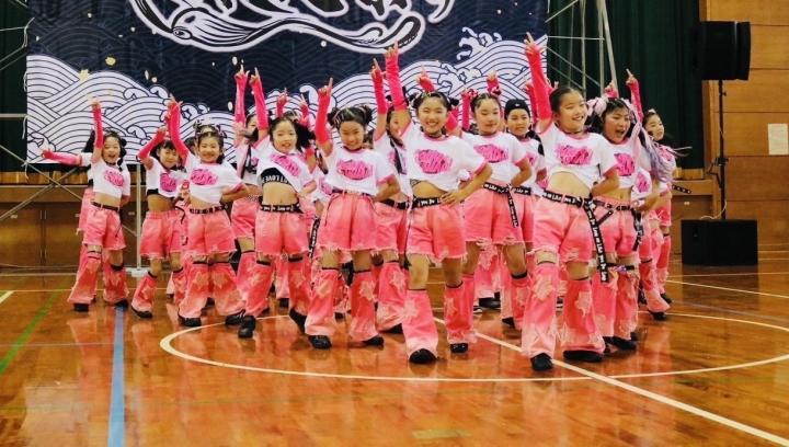 ダンススクールNNP キッズエスコートとキッズダンスの画像2
