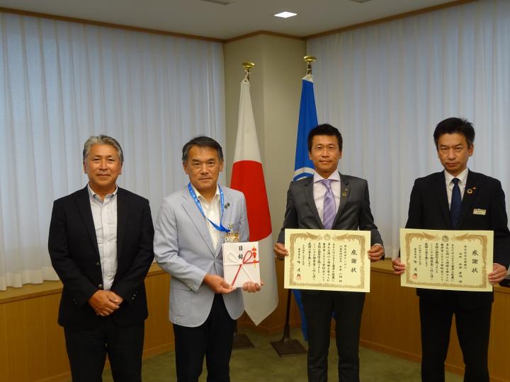 テンガイ様寄付贈呈式