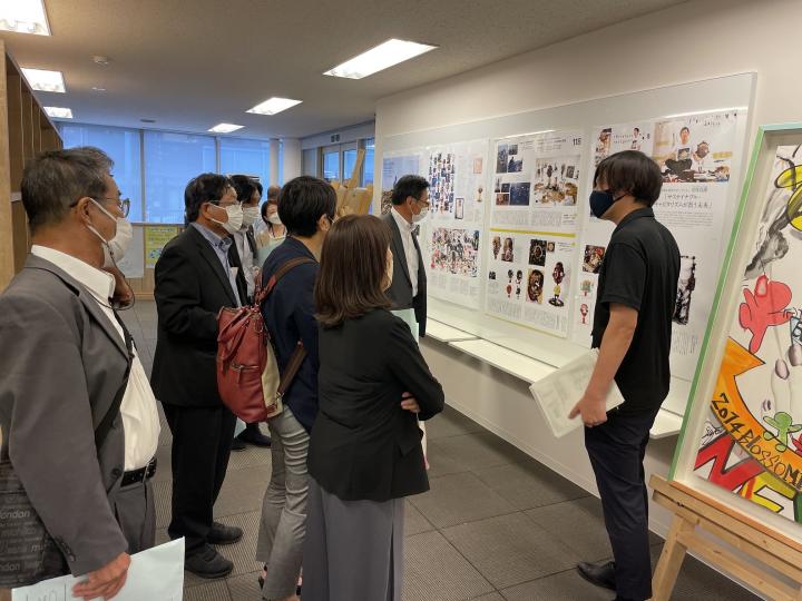 ​「future lab」視察の様子の画像