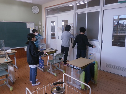 小学校複式学級対策費の画像3
