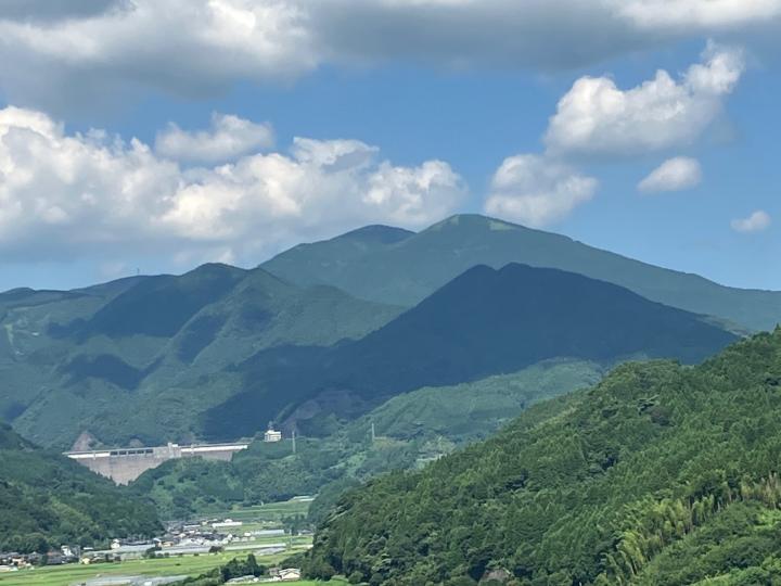 天山（遠景）