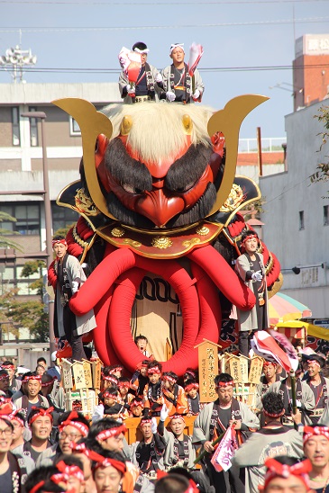 11番曳山「酒呑童子と源頼光の兜」の画像