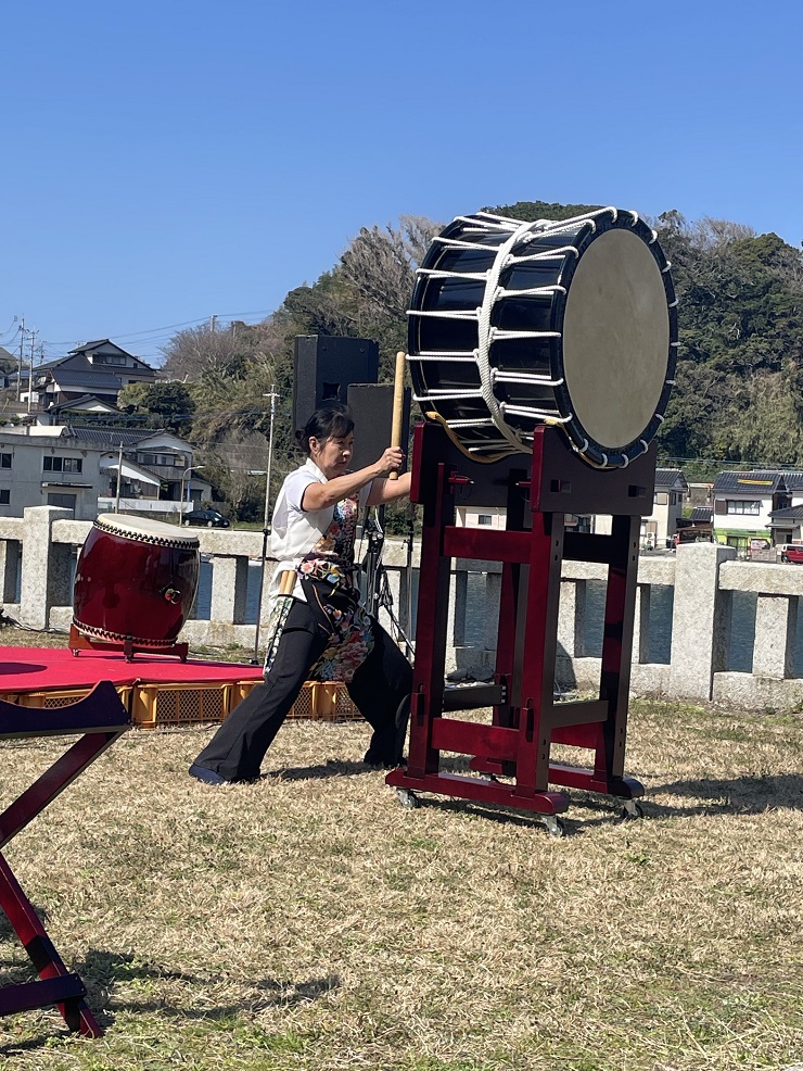 太鼓演奏の様子