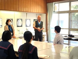 小川島で「七つの島deおはなし会」を行いました（11月29日）の画像